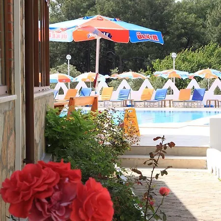 Hotel Tumen 3*